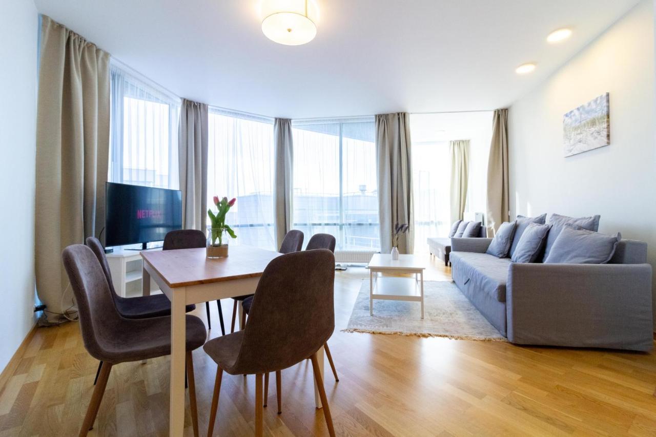 Elija Swan-Toy Apartments Sventoji Luaran gambar