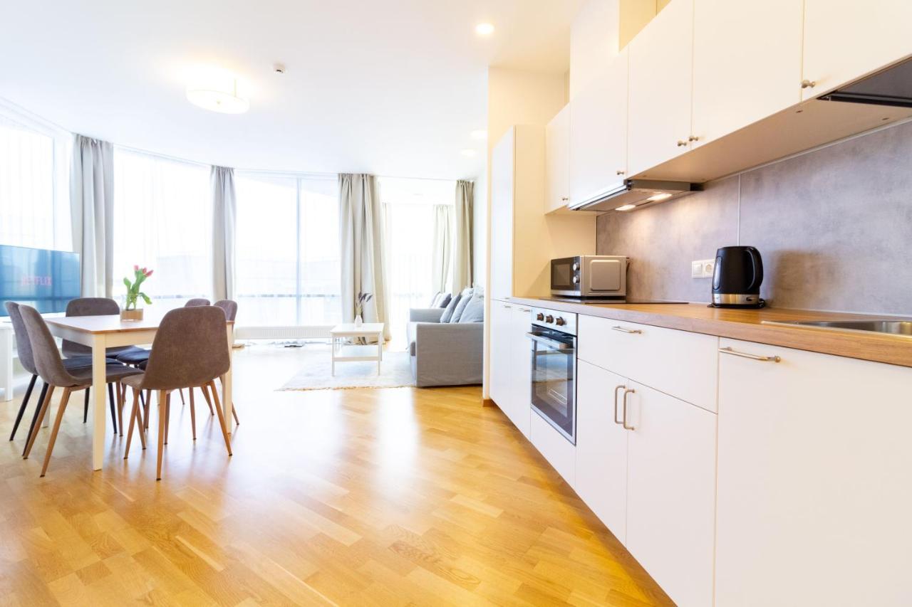 Elija Swan-Toy Apartments Sventoji Luaran gambar