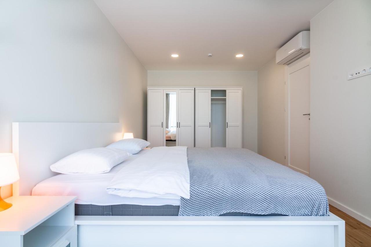 Elija Swan-Toy Apartments Sventoji Luaran gambar