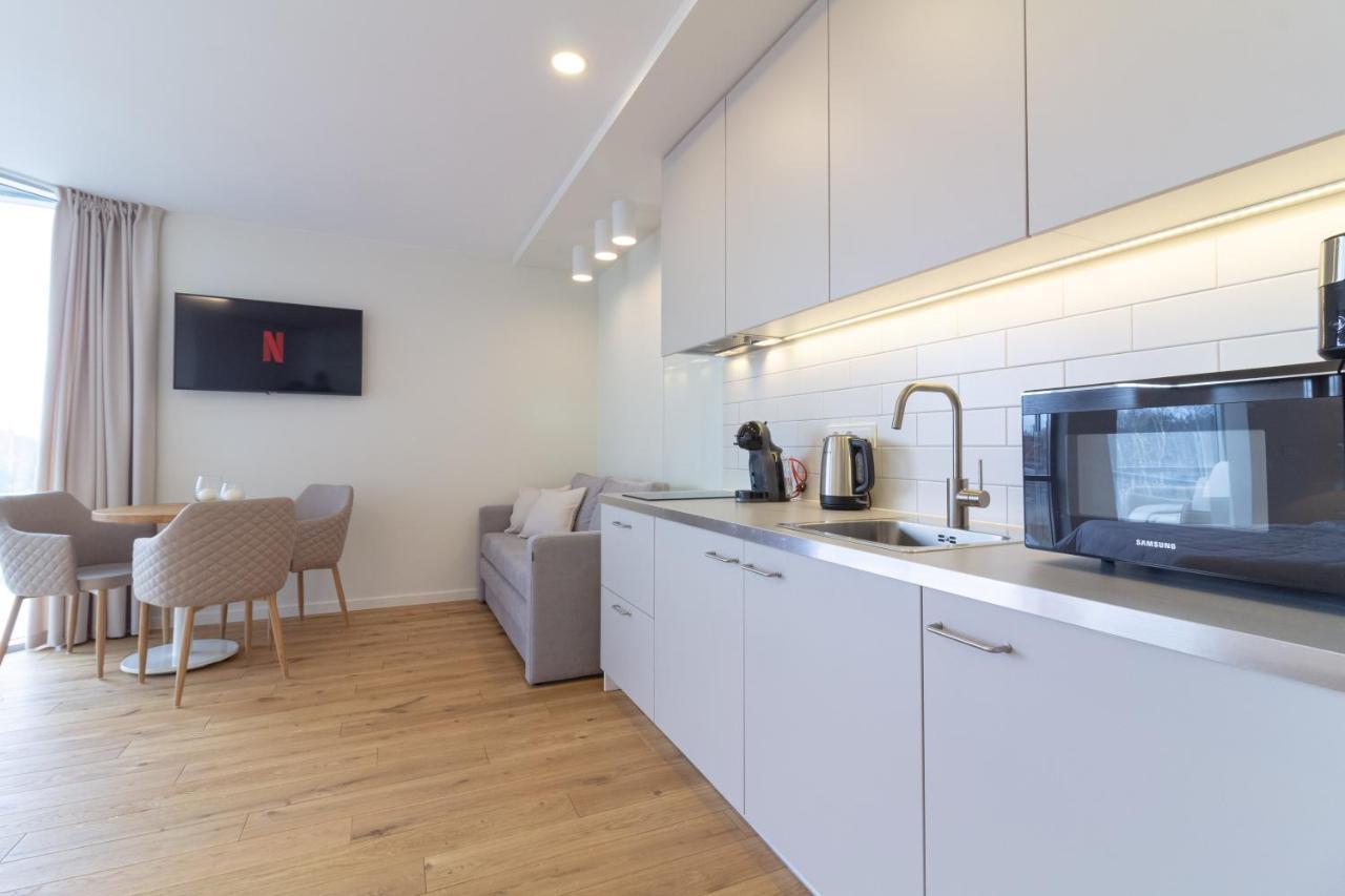 Elija Swan-Toy Apartments Sventoji Luaran gambar